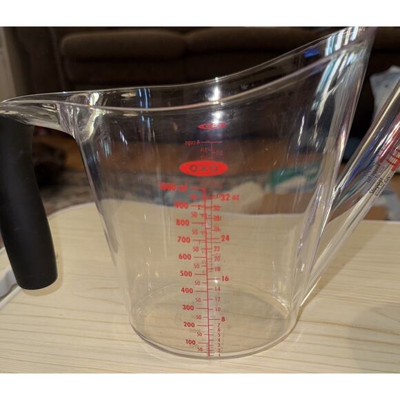 OXO Good Grips 4 Cup Fat Separator with Strainer Stopper - Picture 1 of 5